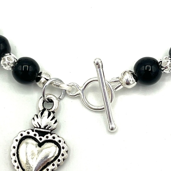HAND CRAFTED Black Onyx and Acrylic Bubble Bracelet - Picture 5 of 6